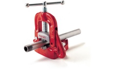 Foto OPENSLAANDE PIJPKLEM Ø 1/8